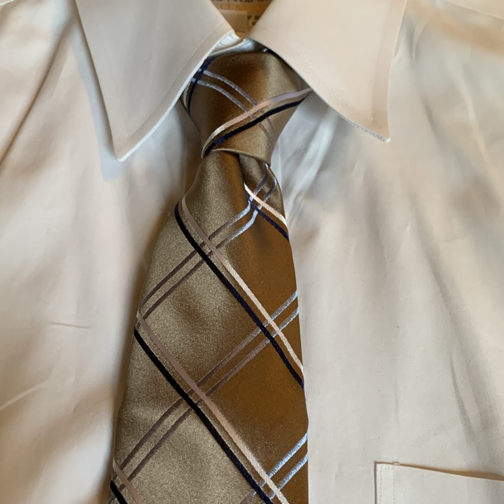 NWT Tommy Hilfiger- gold with blue and cream plaid pattern, 100% silk
